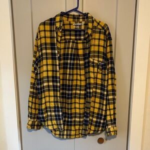 Wolverine Yellow and Black Plaid Casual Button Down Shirt